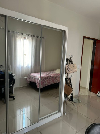 Imagem Casa com 3 Quartos à Venda, 164 m² em Centro - Mogi Das Cruzes Imagem Casa com 3 Quartos à Venda, 164 m² em Centro - Mogi Das Cruzes