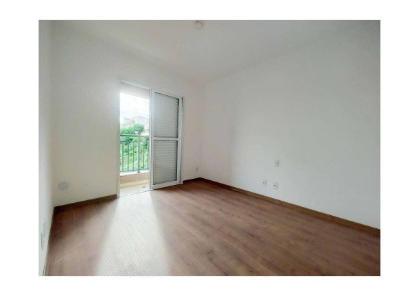 Imagem Apartamento com 3 Quartos à Venda, 76 m² em Jardim Tupanci - Barueri