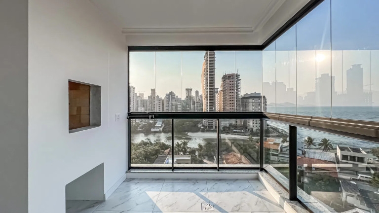 Imagem Apartamento com 3 Quartos à Venda, 127 m² em Perequê - Porto Belo