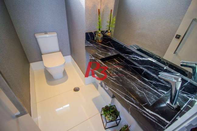 Imagem Imóvel com 4 Quartos à Venda, 240 m² em Embaré - Santos