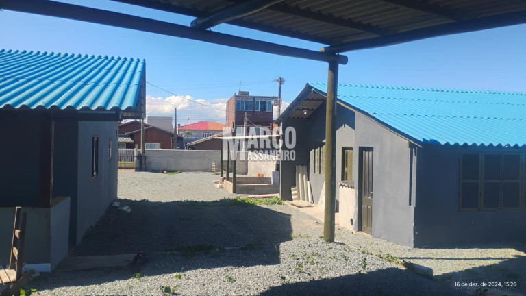 Imagem Casa com 2 Quartos à Venda, 1 m² em Centro - Balneário Barra Do Sul