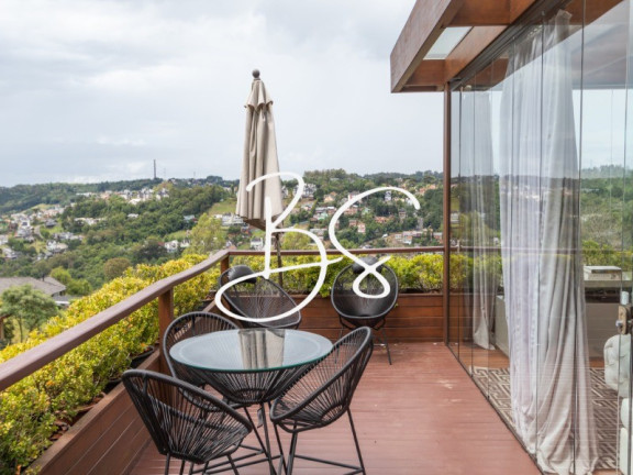 Imagem Casa com 3 Quartos à Venda, 347 m² em Vale Das Colinas - Gramado