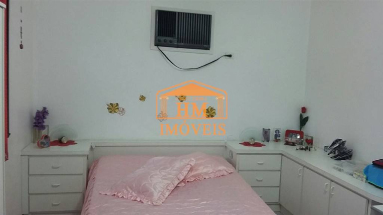 Imagem Sobrado com 4 Quartos à Venda, 197 m² em Vila Valenca - Sao Vicente