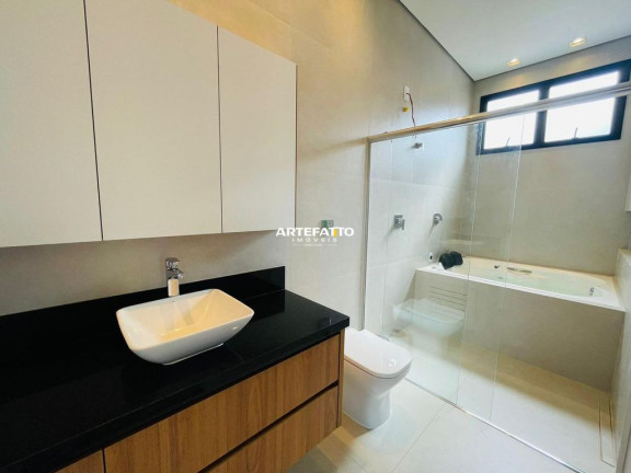 Imagem Casa com 4 Quartos à Venda, 200 m² em Centro - Franca