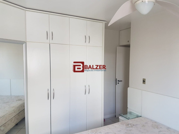 Imagem Apartamento com 3 Quartos à Venda, 150 m² em Centro - Florianópolis Imagem Apartamento com 3 Quartos à Venda, 150 m² em Centro - Florianópolis
