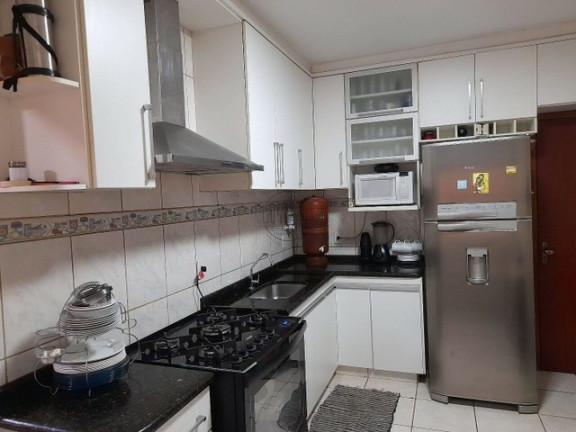 Imagem Casa com 3 Quartos à Venda, 300 m² em Riacho Fundo I - Brasília