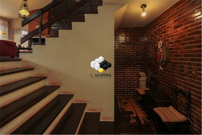 Imagem Casa com 3 Quartos à Venda, 252 m² em Boa Vista - Porto Alegre Imagem Casa com 3 Quartos à Venda, 252 m² em Boa Vista - Porto Alegre