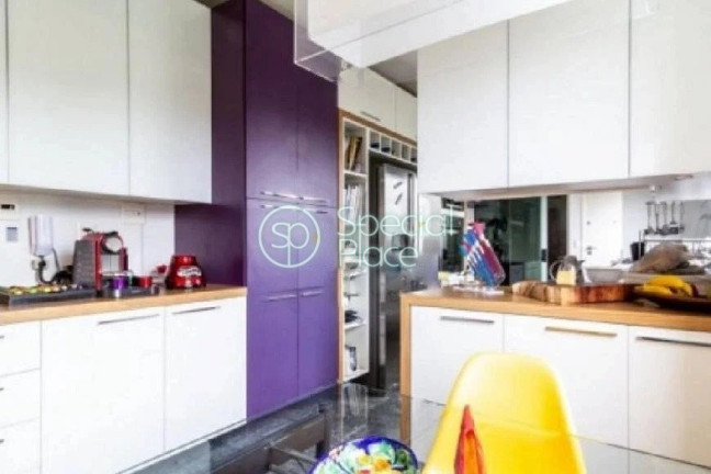 Imagem Apartamento com 4 Quartos à Venda, 240 m² em Moema - São Paulo