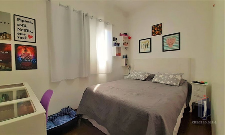 Imagem Casa com 3 Quartos à Venda, 200 m² em Vila Monumento - São Paulo