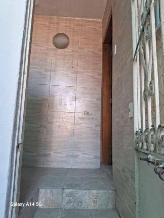 Imagem Casa com 2 Quartos à Venda, 54 m² em Fonseca - Niterói Imagem Casa com 2 Quartos à Venda, 54 m² em Fonseca - Niterói