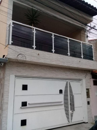 Sobrado com 4 Quartos à Venda, 269 m² em Centro - Poá