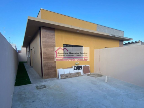 Casa à Venda,  em Balneário Dos Golfinhos - Caraguatatuba