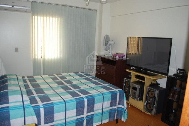 Imagem Apartamento com 3 Quartos à Venda, 222 m² em Centro - Santa Maria Imagem Apartamento com 3 Quartos à Venda, 222 m² em Centro - Santa Maria