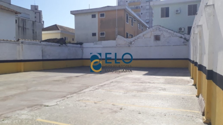Terreno para Alugar, 438 m² em Embaré - Santos