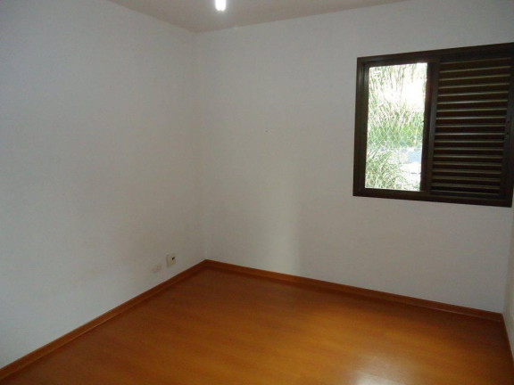 Imagem Imóvel com 3 Quartos à Venda, 129 m² em Vila Uberabinha - São Paulo
