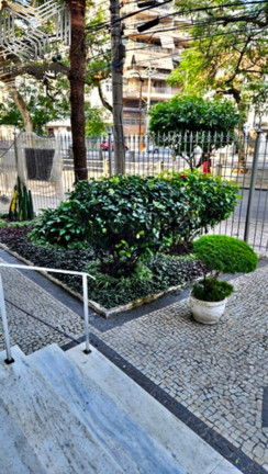 Imagem Imóvel com 3 Quartos à Venda, 120 m² em Tijuca - Rio De Janeiro Imagem Imóvel com 3 Quartos à Venda, 120 m² em Tijuca - Rio De Janeiro