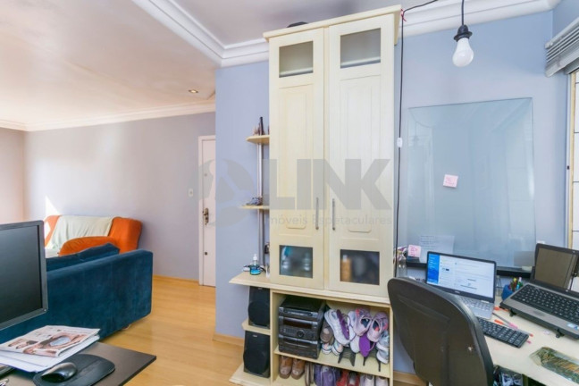 Imagem Apartamento com 2 Quartos à Venda, 70 m² em Mont Serrat - Porto Alegre