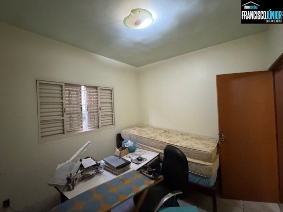 Imagem Casa com 3 Quartos à Venda, 369 m² em Residencial Sonho Dourado - Goiânia Imagem Casa com 3 Quartos à Venda, 369 m² em Residencial Sonho Dourado - Goiânia