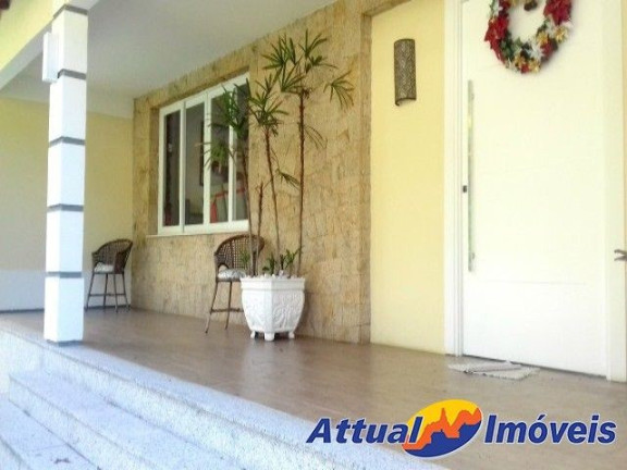 Imagem Casa com 3 Quartos à Venda, 360 m² em Comary - Teresópolis Imagem Casa com 3 Quartos à Venda, 360 m² em Comary - Teresópolis
