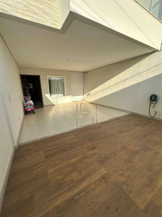 Casa com 3 Quartos à Venda, 100 m² em Colina De Laranjeiras - Serra