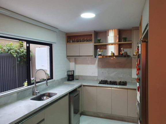 Imagem Sobrado com 3 Quartos à Venda, 182 m² em Xaxim - Curitiba