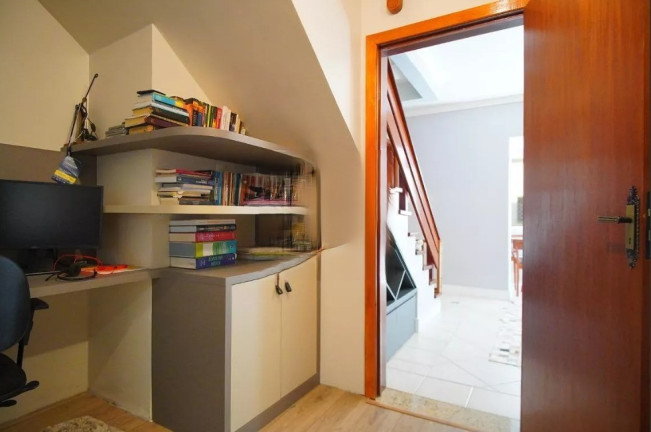 Imagem Cobertura com 3 Quartos à Venda, 140 m² em Jardim Itu - Porto Alegre