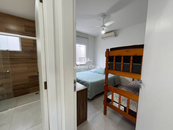 Imagem Casa com 3 Quartos à Venda, 99 m² em Barra Do Sai - Itapoá