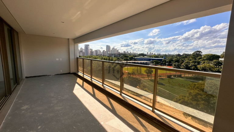 Imagem Apartamento com 3 Quartos à Venda, 230 m² em Moema - São Paulo