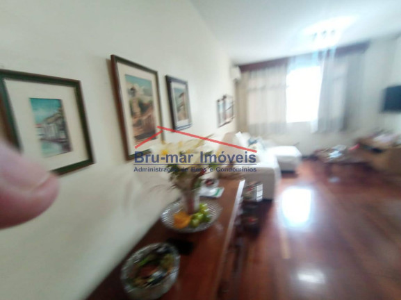 Apartamento com 2 Quartos à Venda, 87 m² em José Menino - Santos