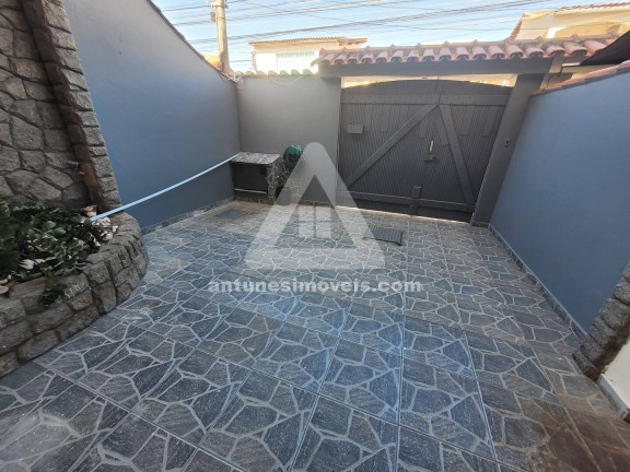 Casa com 2 Quartos à Venda, 200 m² em Jardim Flamboyant - Cabo Frio