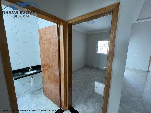 Imagem Casa com 3 Quartos à Venda, 180 m² em Parque São Pedro - Sarandi