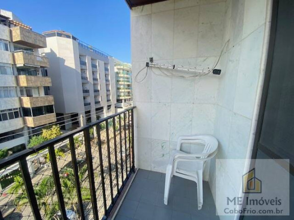 Imagem Apartamento com 3 Quartos à Venda, 100 m² em Algodoal - Cabo Frio