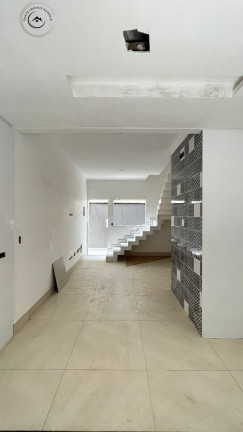 Imagem Casa com 2 Quartos à Venda, 54 m² em Maracanã - Praia Grande Imagem Casa com 2 Quartos à Venda, 54 m² em Maracanã - Praia Grande