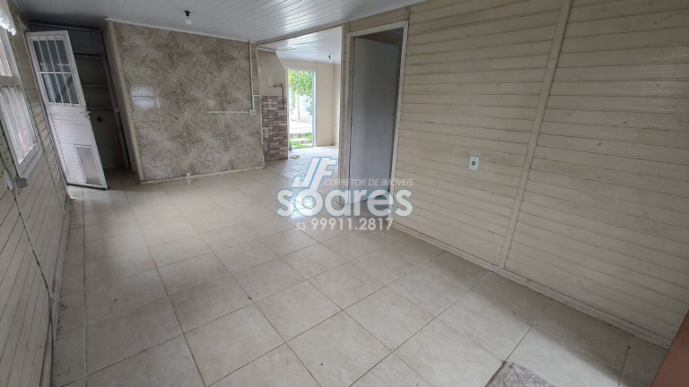 Imagem Casa com 4 Quartos à Venda, 144 m² em Laranjal - Pelotas