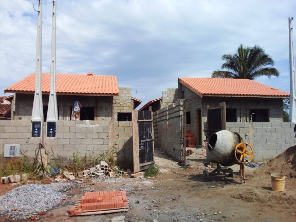 Imagem Casa com 2 Quartos à Venda, 125 m² em Jardim Somar - Peruíbe Imagem Casa com 2 Quartos à Venda, 125 m² em Jardim Somar - Peruíbe