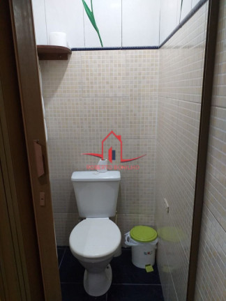 Imagem Sobrado com 2 Quartos à Venda, 146 m² em Vila Scarpelli - Santo André
