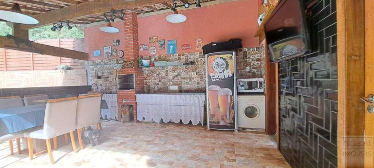 Imagem Casa com 5 Quartos à Venda, 240 m² em Araras - Teresópolis Imagem Casa com 5 Quartos à Venda, 240 m² em Araras - Teresópolis