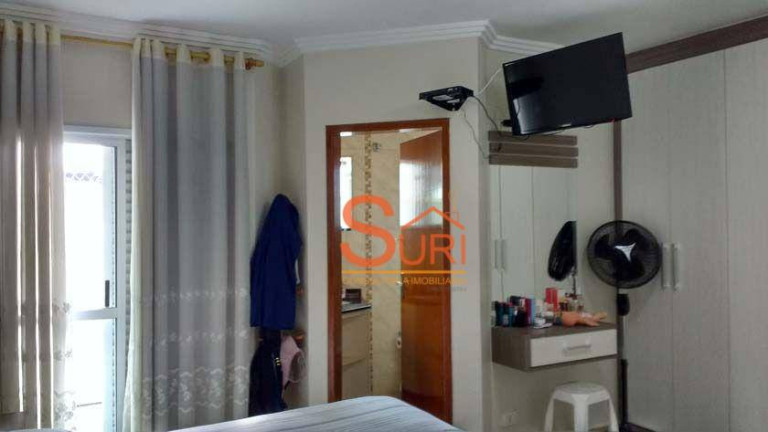 Imagem Sobrado com 4 Quartos à Venda, 243 m² em Parque Jaçatuba - Santo André