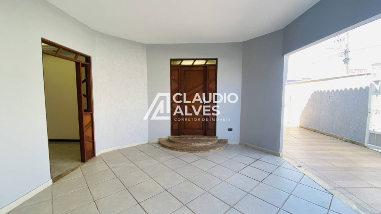 Imagem Casa com 5 Quartos à Venda, 200 m² em Cidade Nova - Feira De Santana