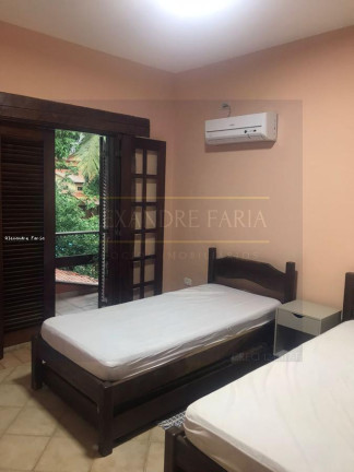 Imagem Casa com 3 Quartos para Temporada, 250 m² em Baleia - São Sebastião