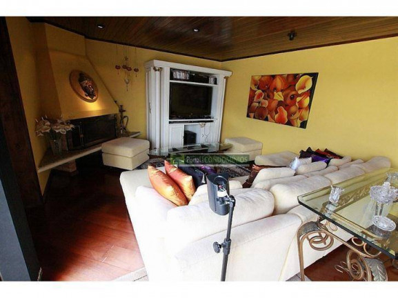 Imagem Cobertura com 3 Quartos à Venda, 229 m² em água Verde - Curitiba Imagem Cobertura com 3 Quartos à Venda, 229 m² em água Verde - Curitiba