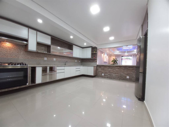 Imagem Casa com 5 Quartos à Venda, 450 m² em Balneário Flórida - Praia Grande Imagem Casa com 5 Quartos à Venda, 450 m² em Balneário Flórida - Praia Grande