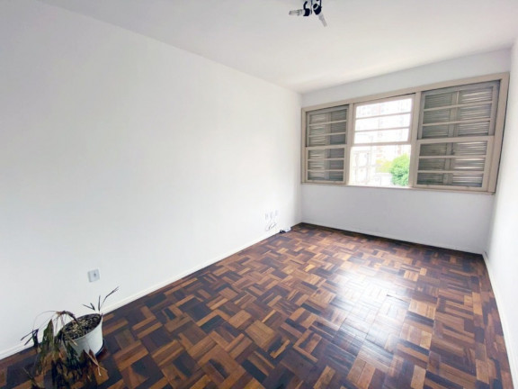 Imóvel com 3 Quartos à Venda, 91 m² em Floresta - Porto Alegre