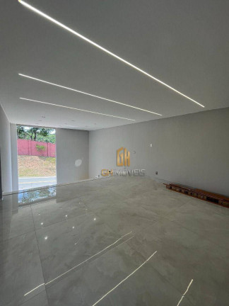 Imagem Sobrado com 3 Quartos à Venda, 231 m² em Residencial Balneário - Goiânia