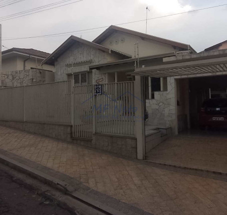Imagem Casa com 3 Quartos à Venda, 330 m² em Vila Steola - Pirassununga Imagem Casa com 3 Quartos à Venda, 330 m² em Vila Steola - Pirassununga