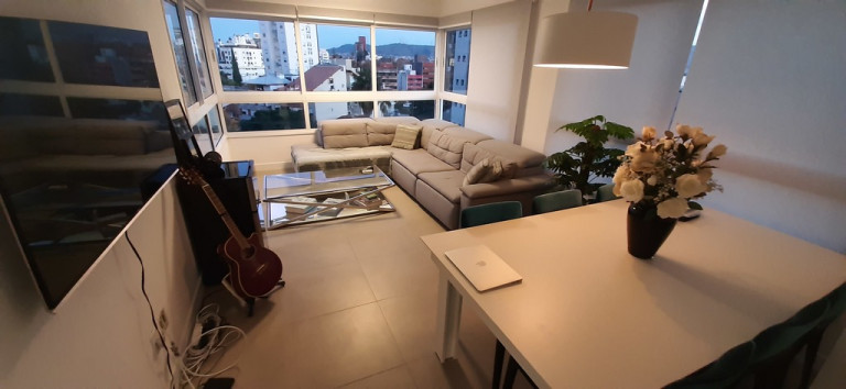 Imagem Apartamento com 2 Quartos à Venda, 80 m² em Petrópolis - Porto Alegre