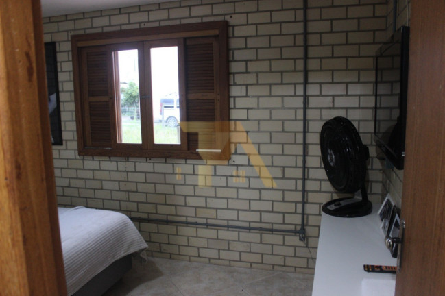 Imagem Imóvel com 2 Quartos à Venda, 80 m² em Arroio - Imbituba Imagem Imóvel com 2 Quartos à Venda, 80 m² em Arroio - Imbituba
