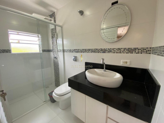 Imagem Casa com 3 Quartos à Venda, 83 m² em Centro - Guaratuba