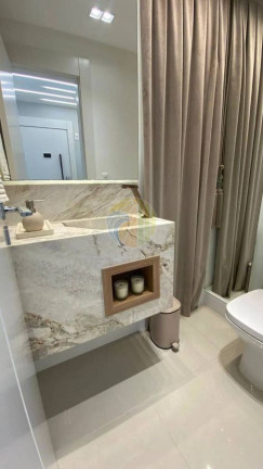 Imagem Apartamento com 3 Quartos à Venda, 136 m² em Centro - Balneário Camboriú