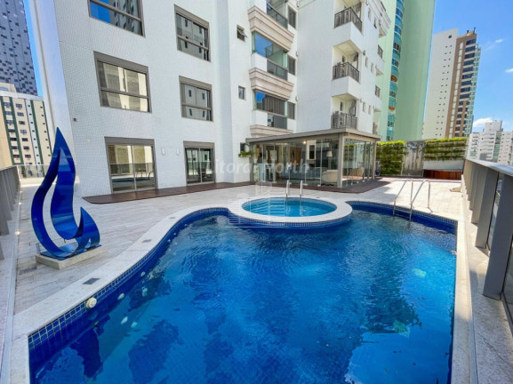 Imagem Apartamento com 3 Quartos à Venda, 399 m² em Centro - Balneário Camboriú Imagem Apartamento com 3 Quartos à Venda, 399 m² em Centro - Balneário Camboriú